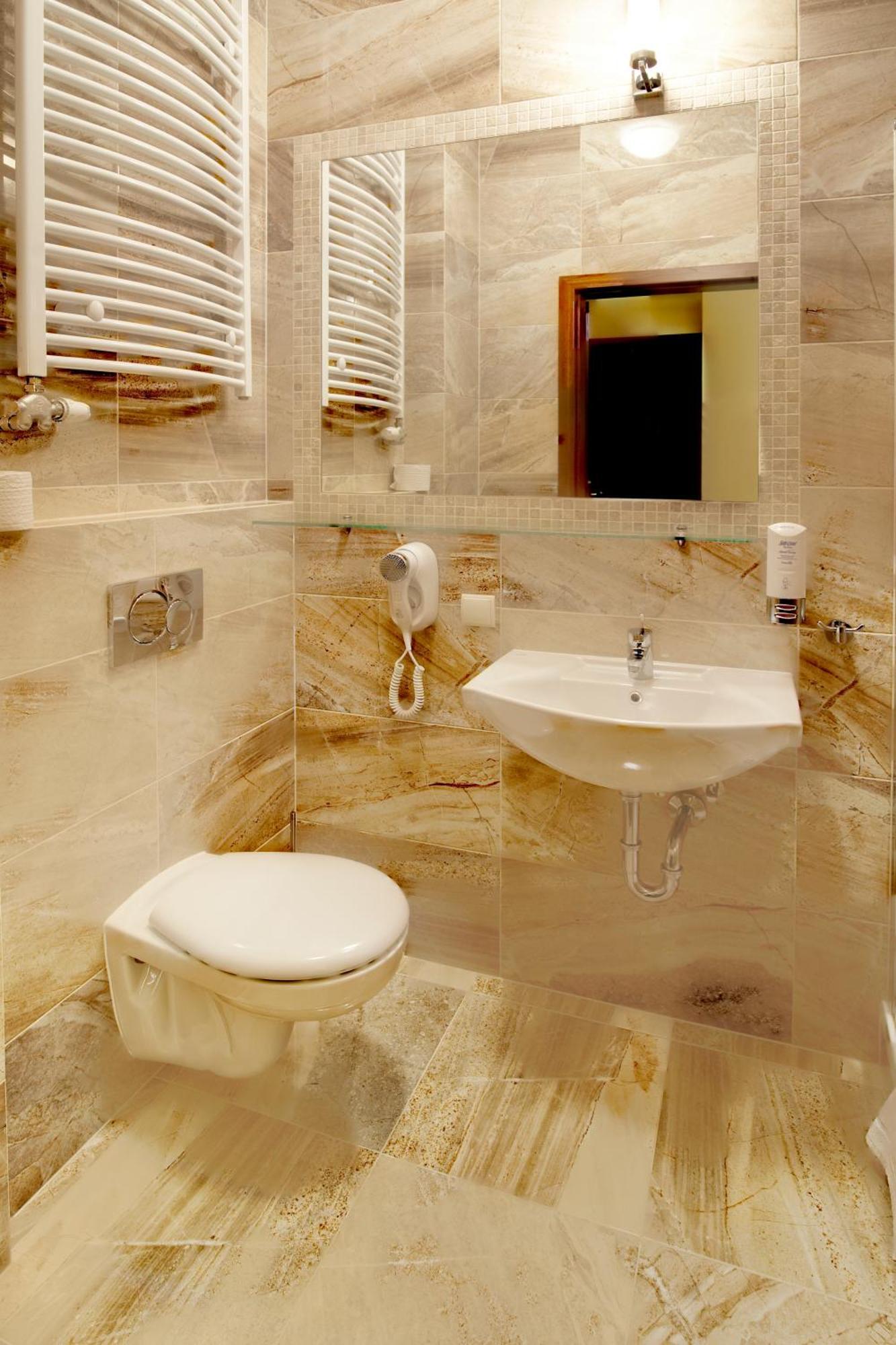 Standard Double Room,1074773431:JPEG